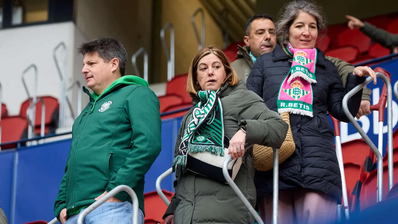 La grada del estadio de El Sadar durante el partido de La Liga EA Sports entre CA Osasuna y Real Betis disputado en Pamplona. I&Ntilde;IGO ALZUGARAY