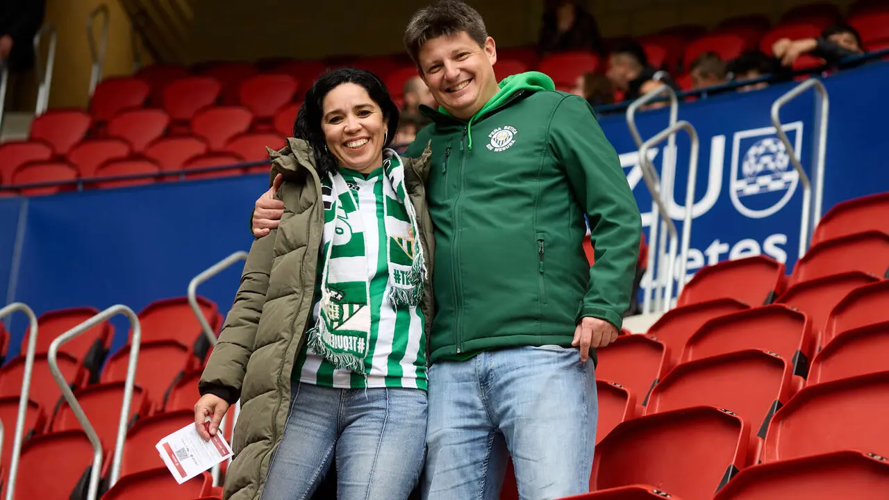 La grada del estadio de El Sadar durante el partido de La Liga EA Sports entre CA Osasuna y Real Betis disputado en Pamplona. I&Ntilde;IGO ALZUGARAY
