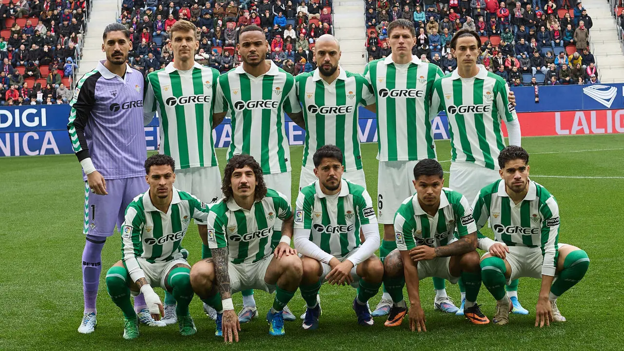 Partido de La Liga EA Sports entre CA Osasuna y Real Betis disputado en el estadio de El Sadar en Pamplona. I&Ntilde;IGO ALZUGARAY