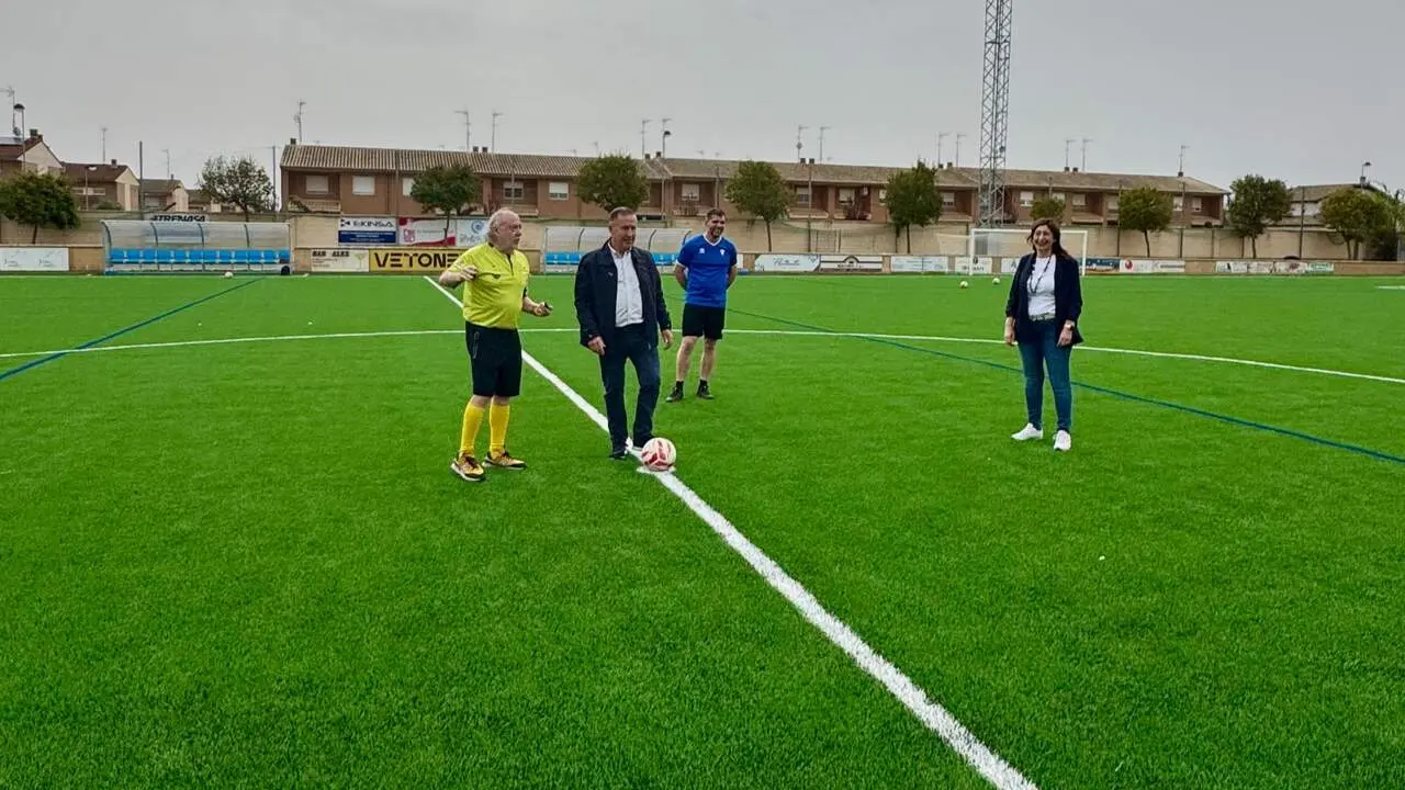 Inauguraci&oacute;n del campo de f&uacute;tbol de Castej&oacute;n. CEDIDA