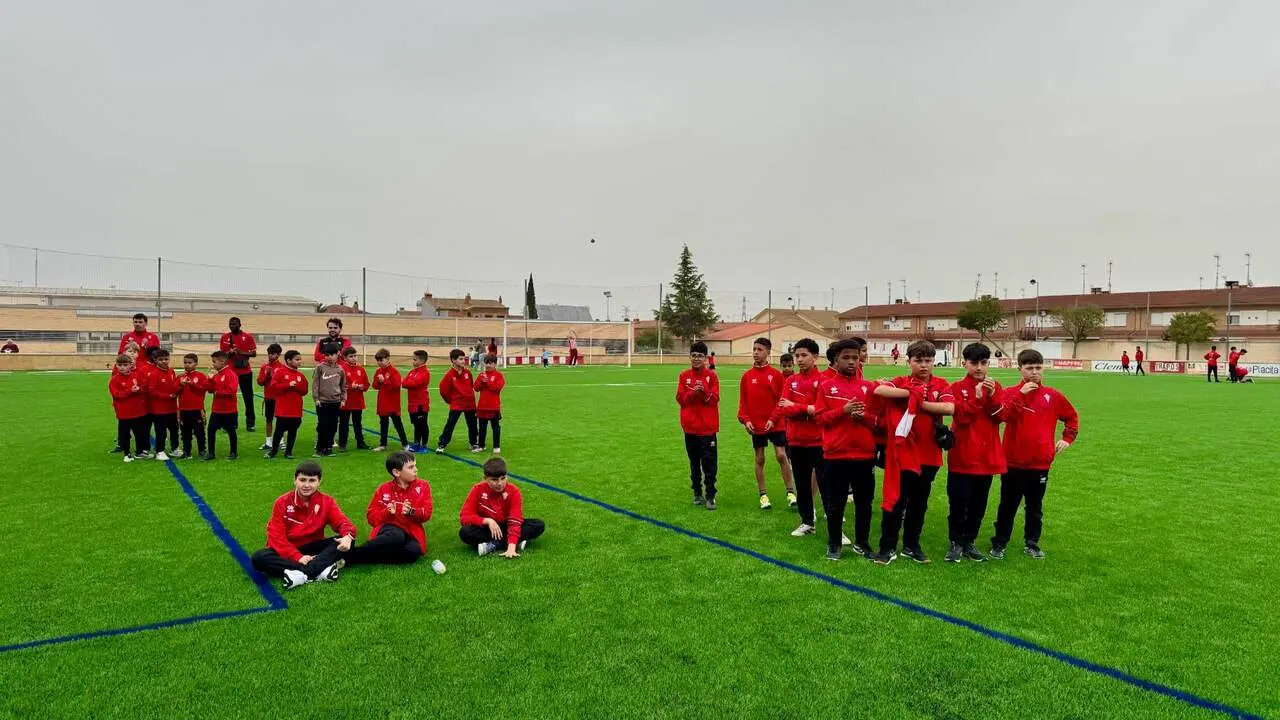 Inauguraci&oacute;n del campo de f&uacute;tbol de Castej&oacute;n. CEDIDA