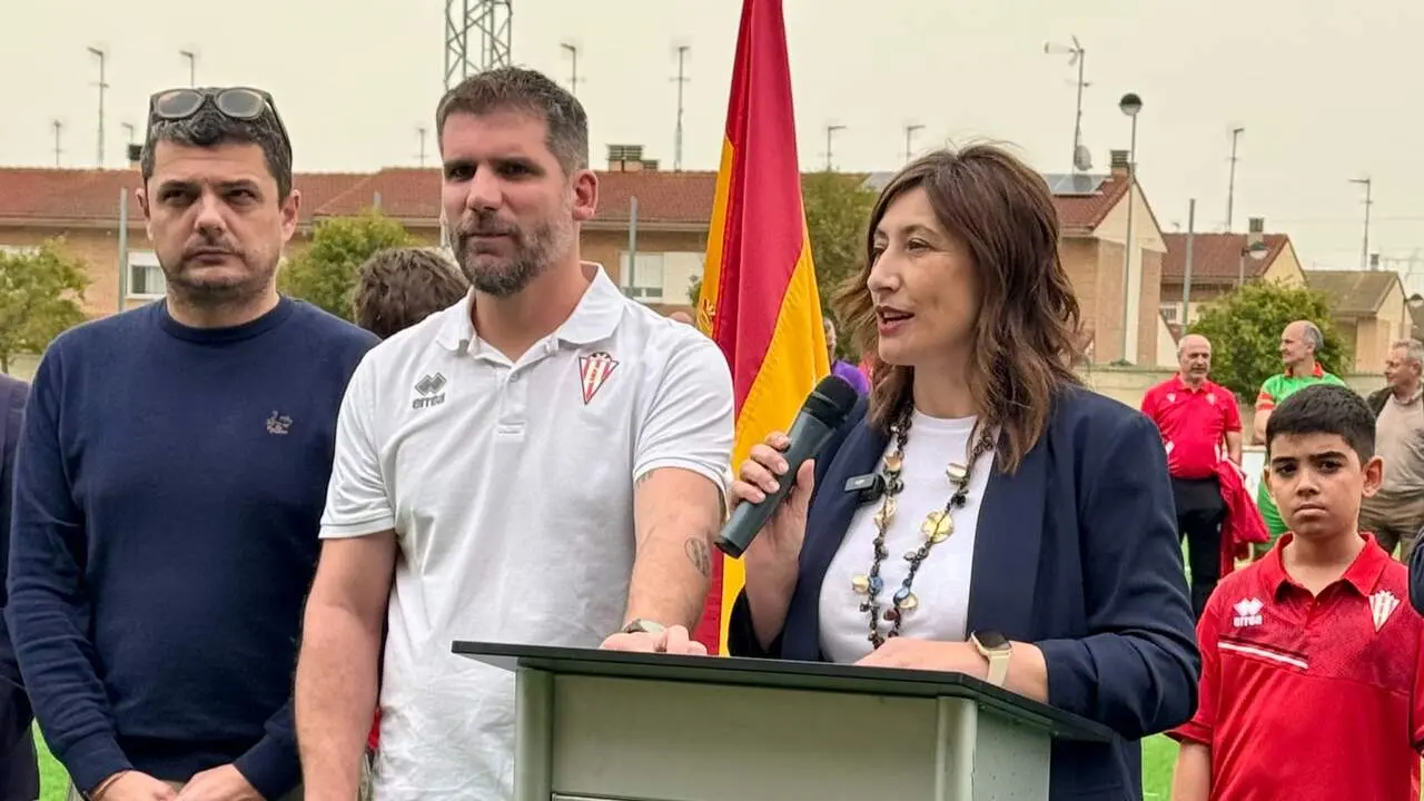 Inauguraci&oacute;n del campo de f&uacute;tbol de Castej&oacute;n. CEDIDA