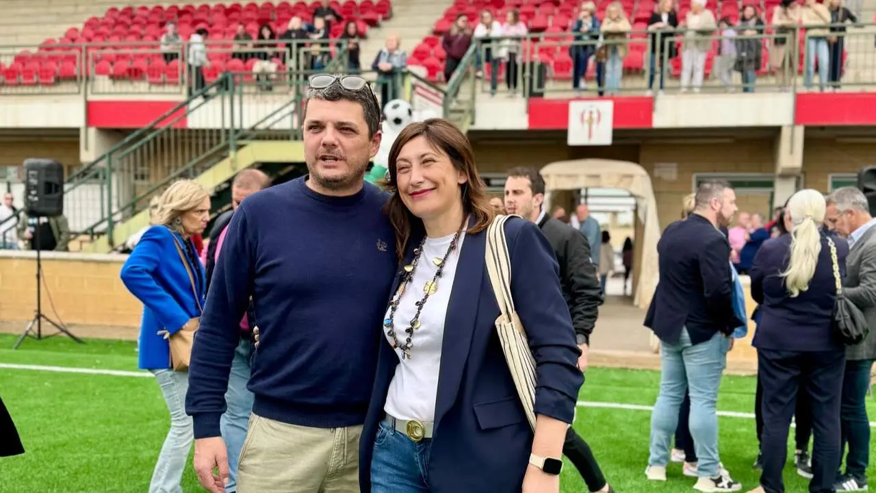 Inauguraci&oacute;n del campo de f&uacute;tbol de Castej&oacute;n. CEDIDA