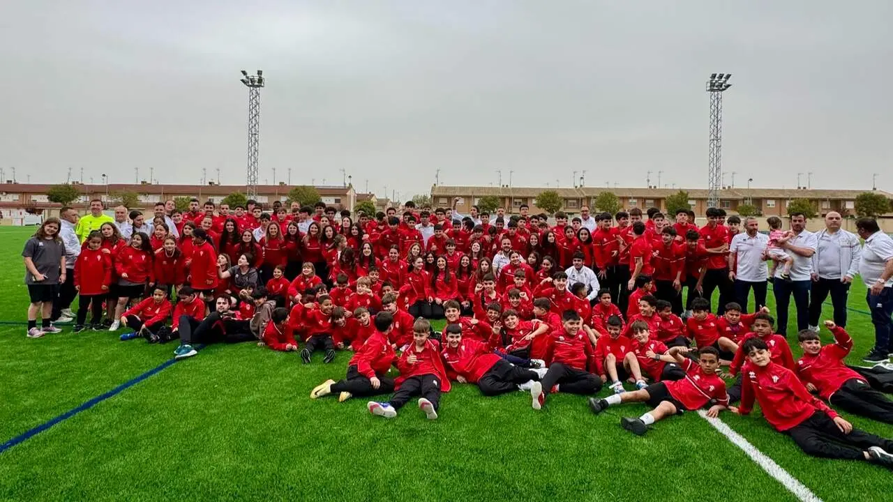 Inauguraci&oacute;n del campo de f&uacute;tbol de Castej&oacute;n. CEDIDA