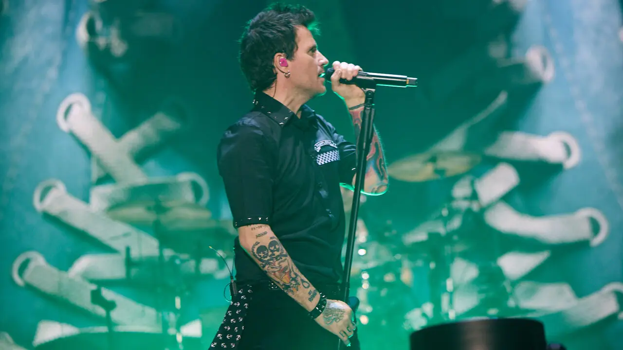 Concierto de Dani Mart&iacute;n en el pabell&oacute;n Navarra Arena dentro de su &lsquo;Gira 25 p*t*s a&ntilde;os' , un completo repaso por los temas m&aacute;s ic&oacute;nicos de estos 25 a&ntilde;os. I&Ntilde;IGO ALZUGARAY