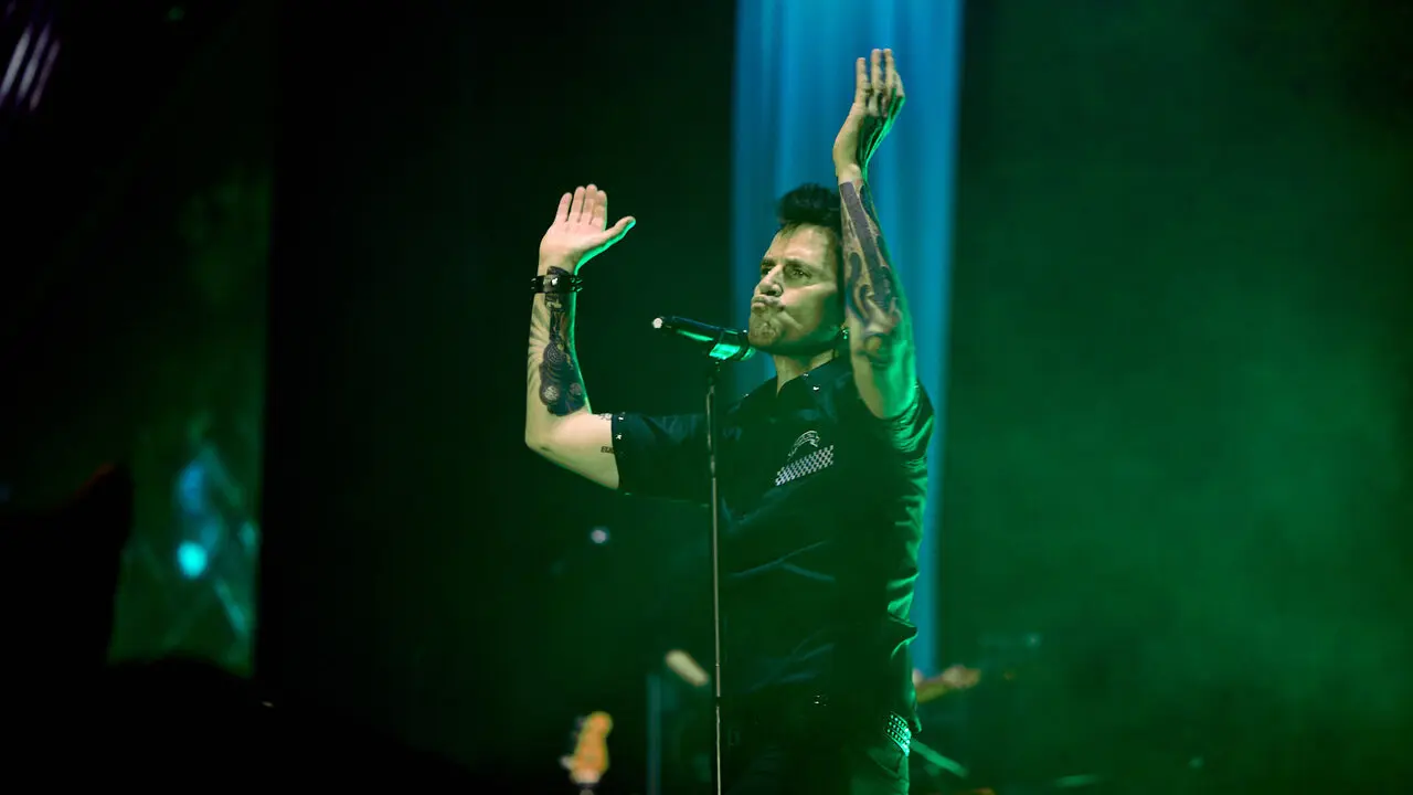 Concierto de Dani Mart&iacute;n en el pabell&oacute;n Navarra Arena dentro de su &lsquo;Gira 25 p*t*s a&ntilde;os' , un completo repaso por los temas m&aacute;s ic&oacute;nicos de estos 25 a&ntilde;os. I&Ntilde;IGO ALZUGARAY