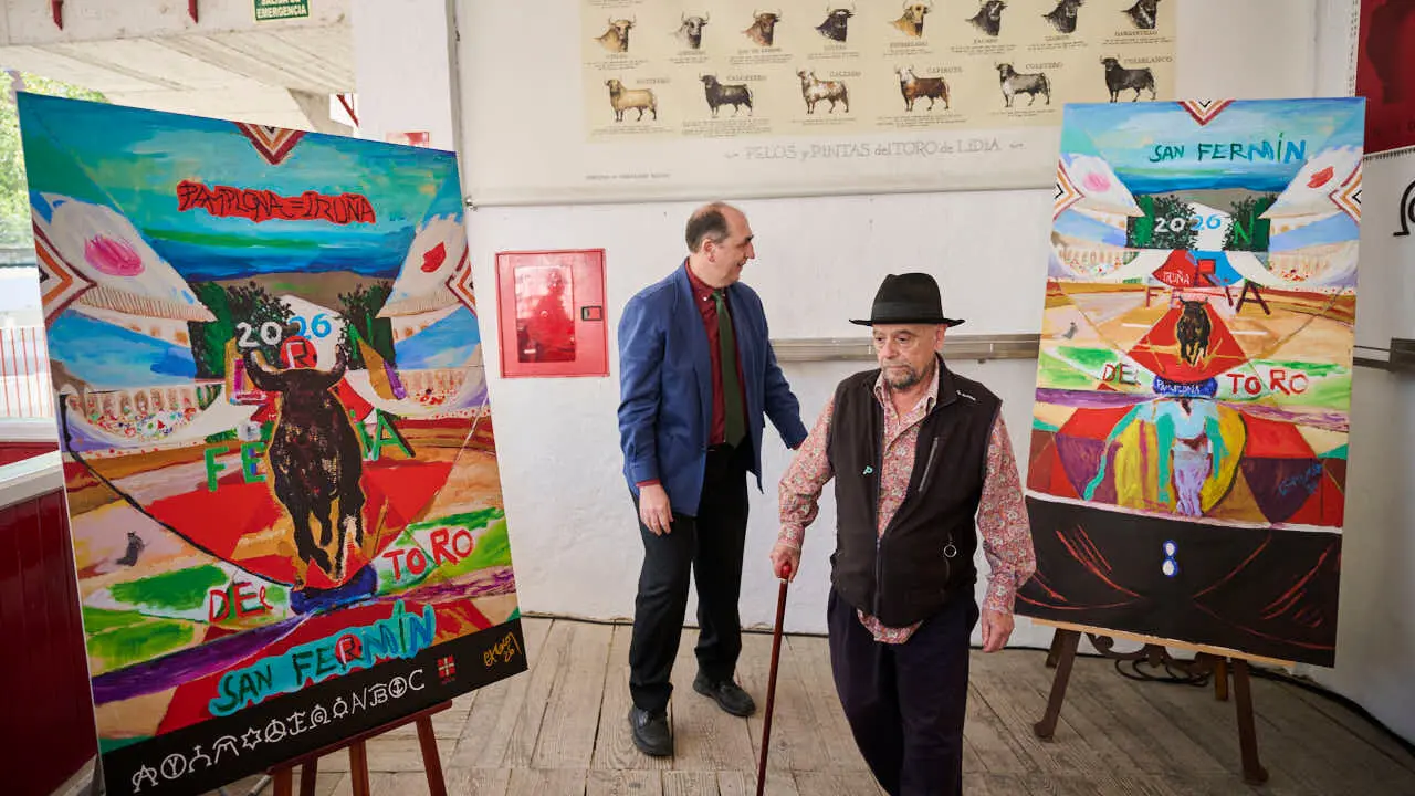 Una obra del pintor Carlos Franco anuncia la Feria del Toro de los Sanfermines de 2026. PABLO LASAOSA