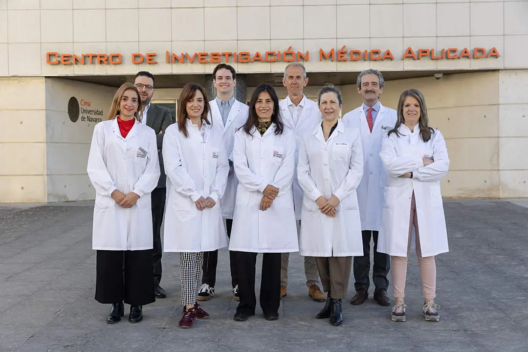 Especialistas e investigadores del Grupo de Desarrollo de Vacunas y del &Aacute;rea de C&aacute;ncer de H&iacute;gado y P&aacute;ncreas del CCUN.