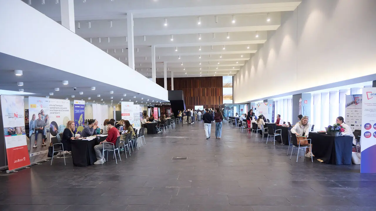 Feria de empleo 'Navarra Jobs 2026' en Baluarte. I&Ntilde;IGO ALZUGARAY