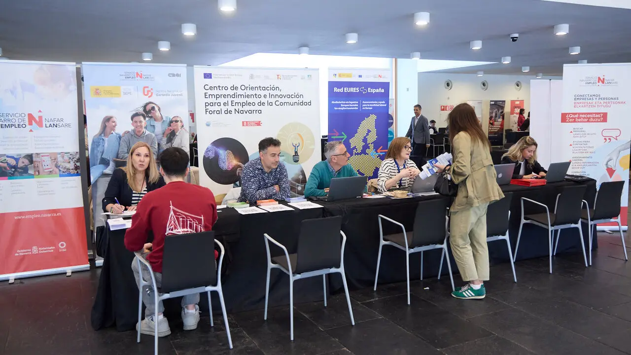 Feria de empleo 'Navarra Jobs 2026' en Baluarte. I&Ntilde;IGO ALZUGARAY