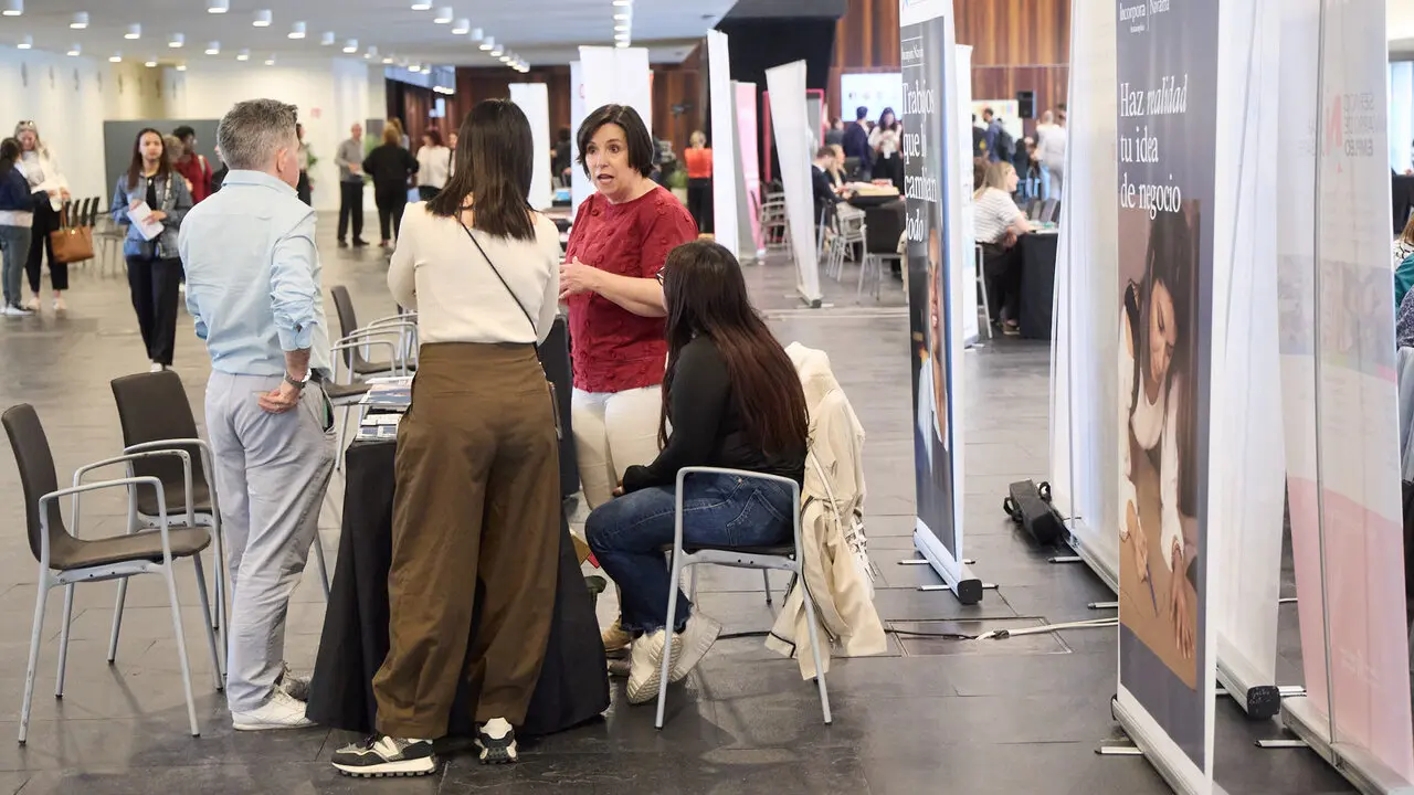 Feria de empleo 'Navarra Jobs 2026' en Baluarte. I&Ntilde;IGO ALZUGARAY