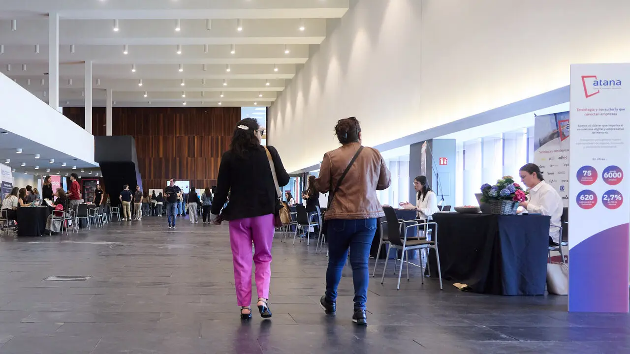 Feria de empleo 'Navarra Jobs 2026' en Baluarte. I&Ntilde;IGO ALZUGARAY