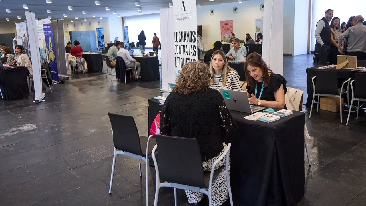 Feria de empleo 'Navarra Jobs 2026' en Baluarte. I&Ntilde;IGO ALZUGARAY