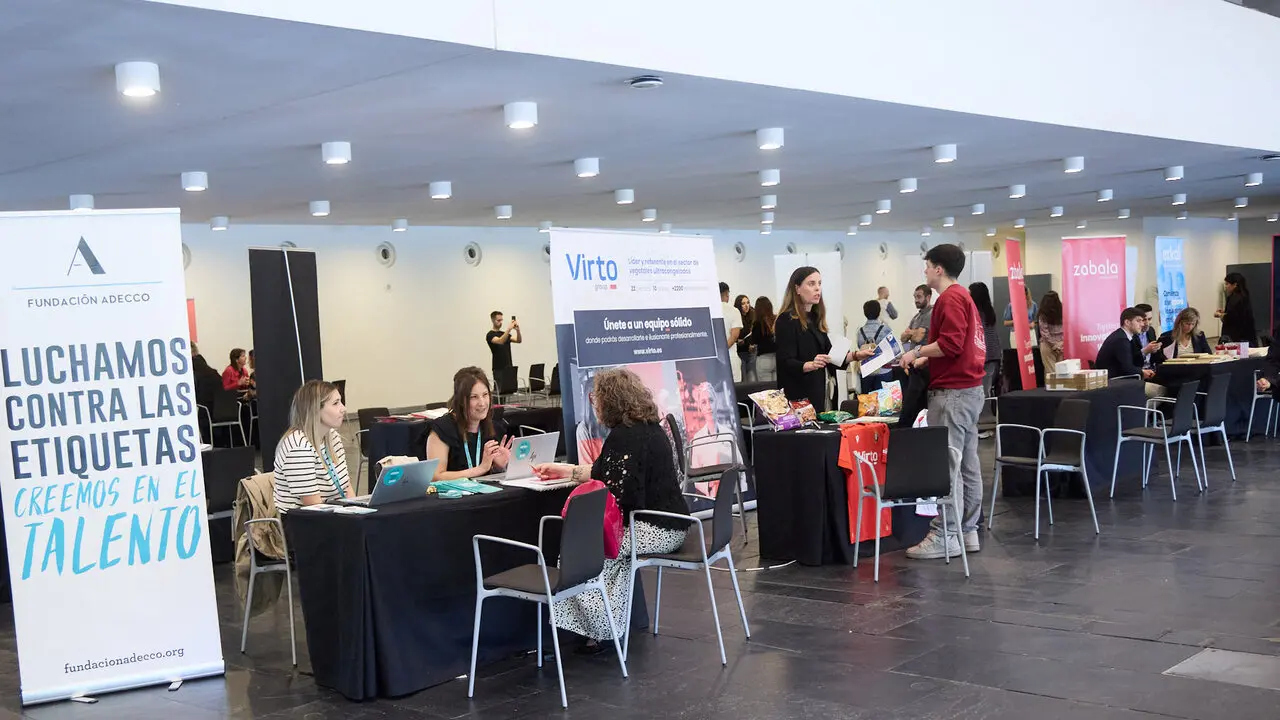 Feria de empleo 'Navarra Jobs 2026' en Baluarte. I&Ntilde;IGO ALZUGARAY