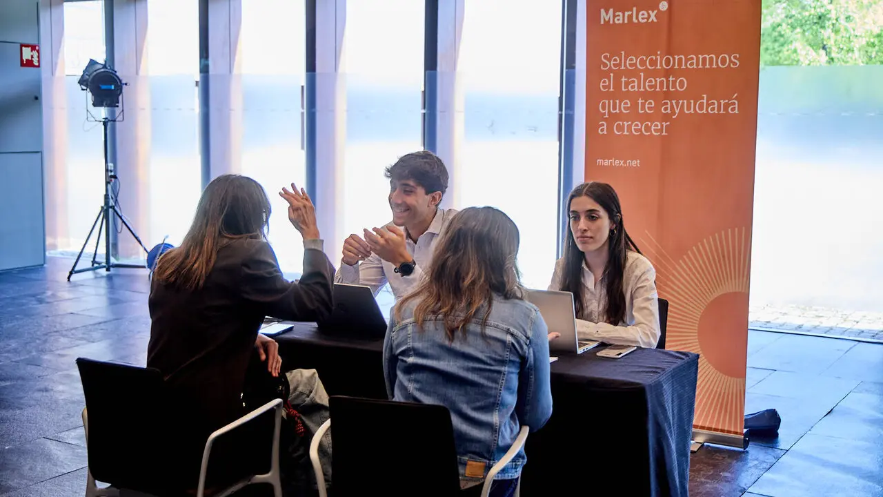 Feria de empleo 'Navarra Jobs 2026' en Baluarte. I&Ntilde;IGO ALZUGARAY