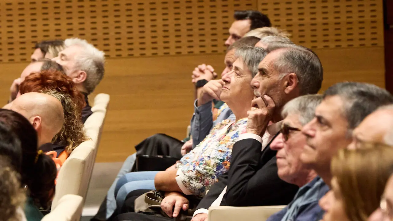 La Asociaci&oacute;n de Voluntarios Ol&iacute;mpicos de Navarra (ASVONA) celebra la XII Gala de entrega del premio voluntario del a&ntilde;o ASVONA. I&Ntilde;IGO ALZUGARAY