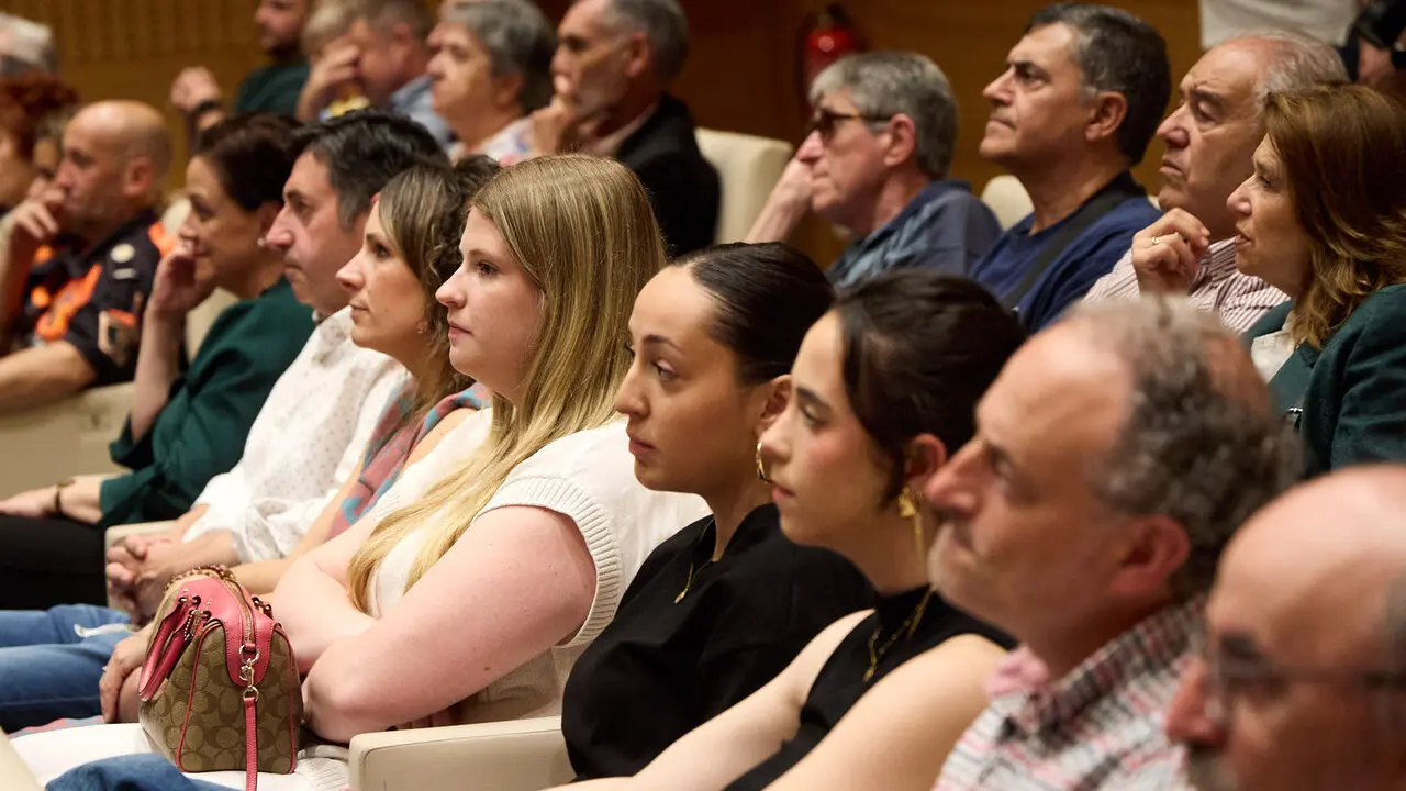 La Asociaci&oacute;n de Voluntarios Ol&iacute;mpicos de Navarra (ASVONA) celebra la XII Gala de entrega del premio voluntario del a&ntilde;o ASVONA. I&Ntilde;IGO ALZUGARAY
