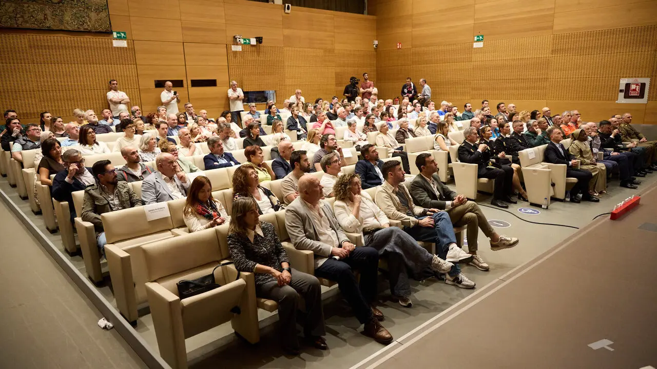 La Asociaci&oacute;n de Voluntarios Ol&iacute;mpicos de Navarra (ASVONA) celebra la XII Gala de entrega del premio voluntario del a&ntilde;o ASVONA. I&Ntilde;IGO ALZUGARAY
