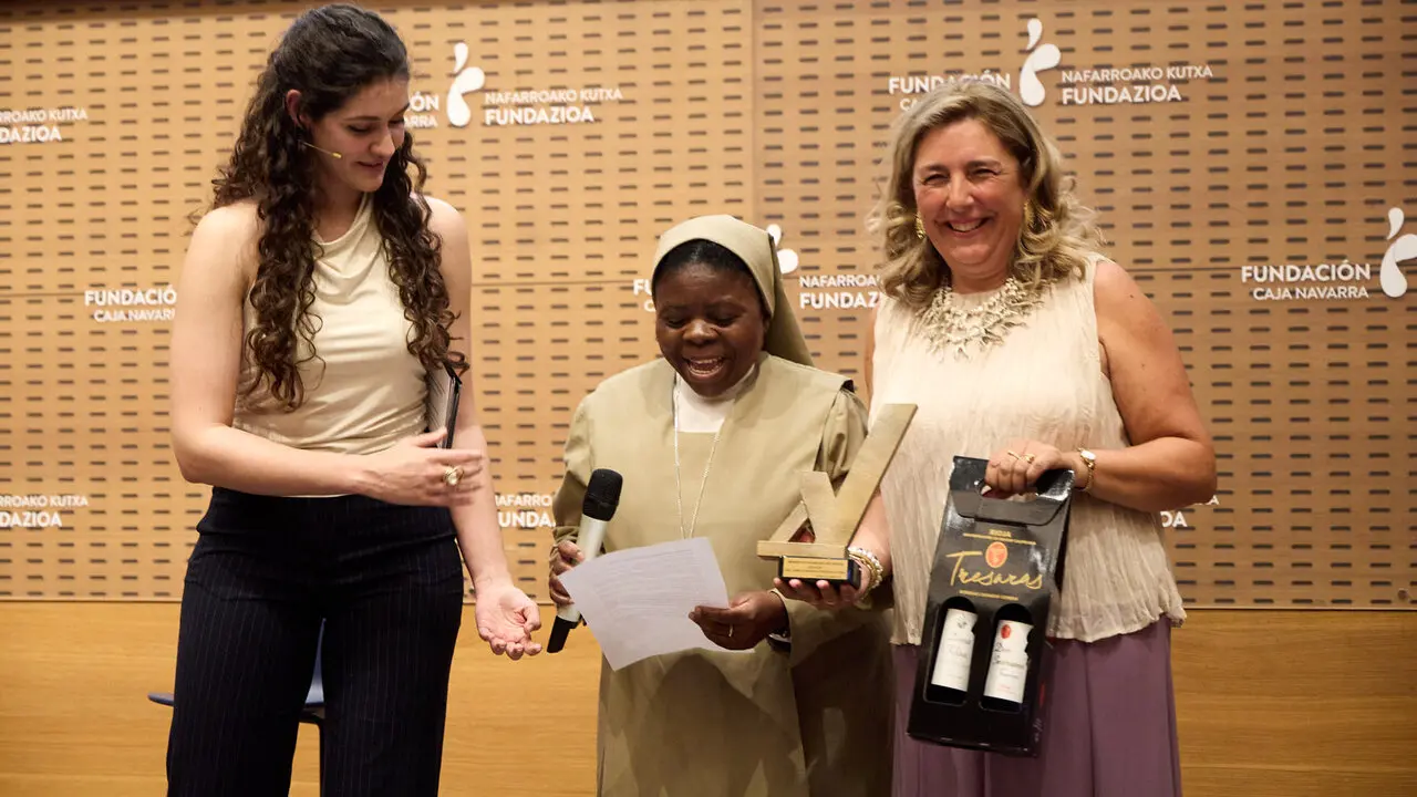 La Asociaci&oacute;n de Voluntarios Ol&iacute;mpicos de Navarra (ASVONA) celebra la XII Gala de entrega del premio voluntario del a&ntilde;o ASVONA. I&Ntilde;IGO ALZUGARAY