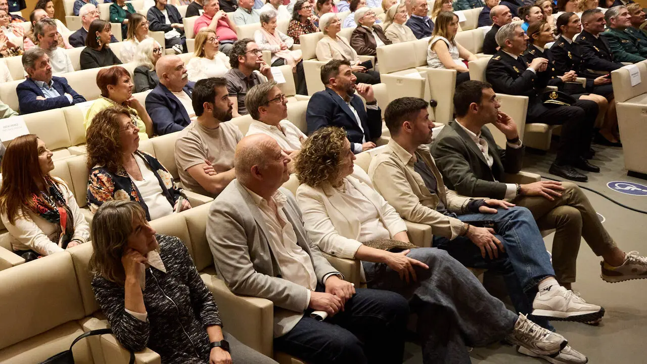 La Asociaci&oacute;n de Voluntarios Ol&iacute;mpicos de Navarra (ASVONA) celebra la XII Gala de entrega del premio voluntario del a&ntilde;o ASVONA. I&Ntilde;IGO ALZUGARAY