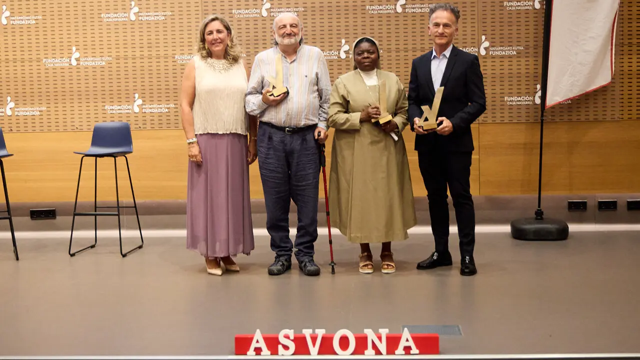 La Asociaci&oacute;n de Voluntarios Ol&iacute;mpicos de Navarra (ASVONA) celebra la XII Gala de entrega del premio voluntario del a&ntilde;o ASVONA. I&Ntilde;IGO ALZUGARAY