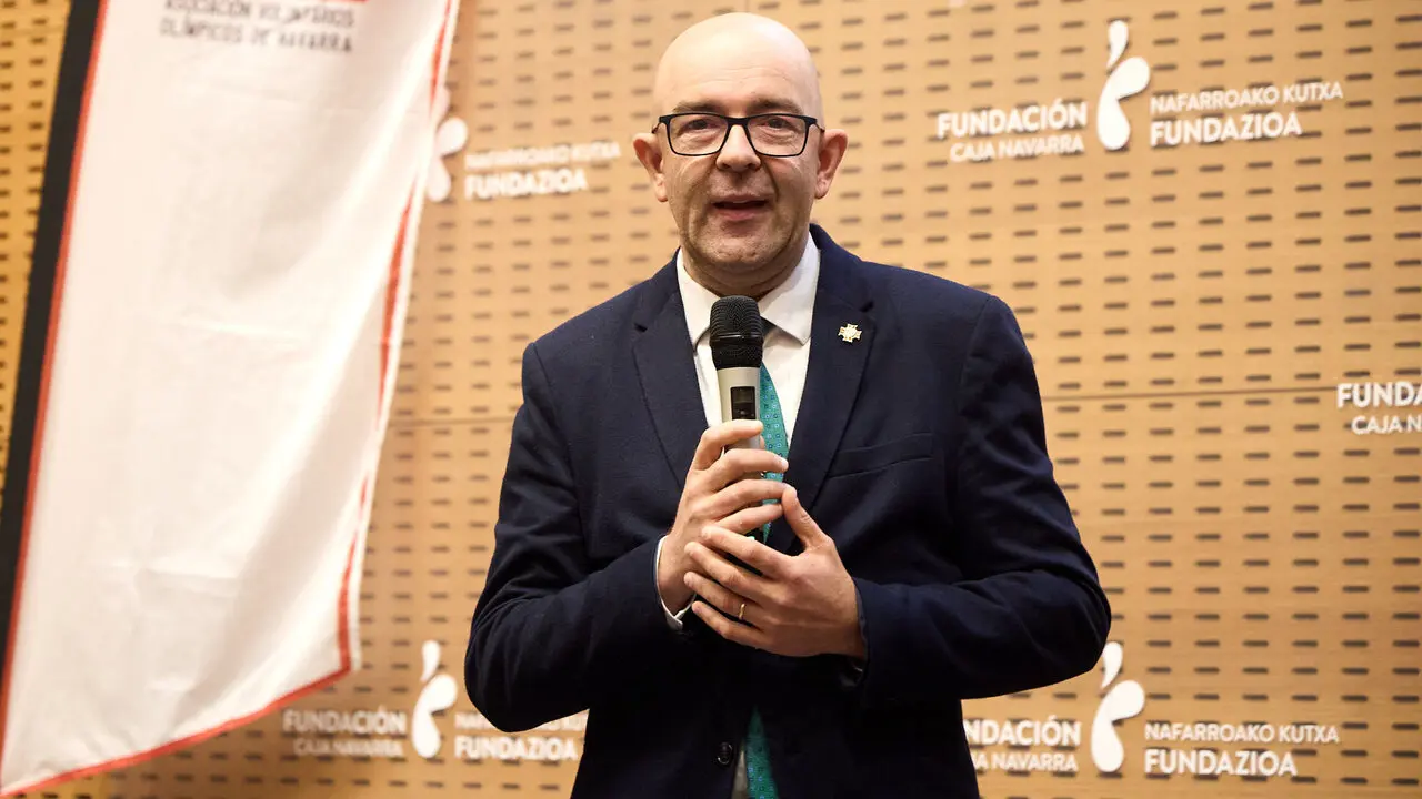 La Asociaci&oacute;n de Voluntarios Ol&iacute;mpicos de Navarra (ASVONA) celebra la XII Gala de entrega del premio voluntario del a&ntilde;o ASVONA. I&Ntilde;IGO ALZUGARAY