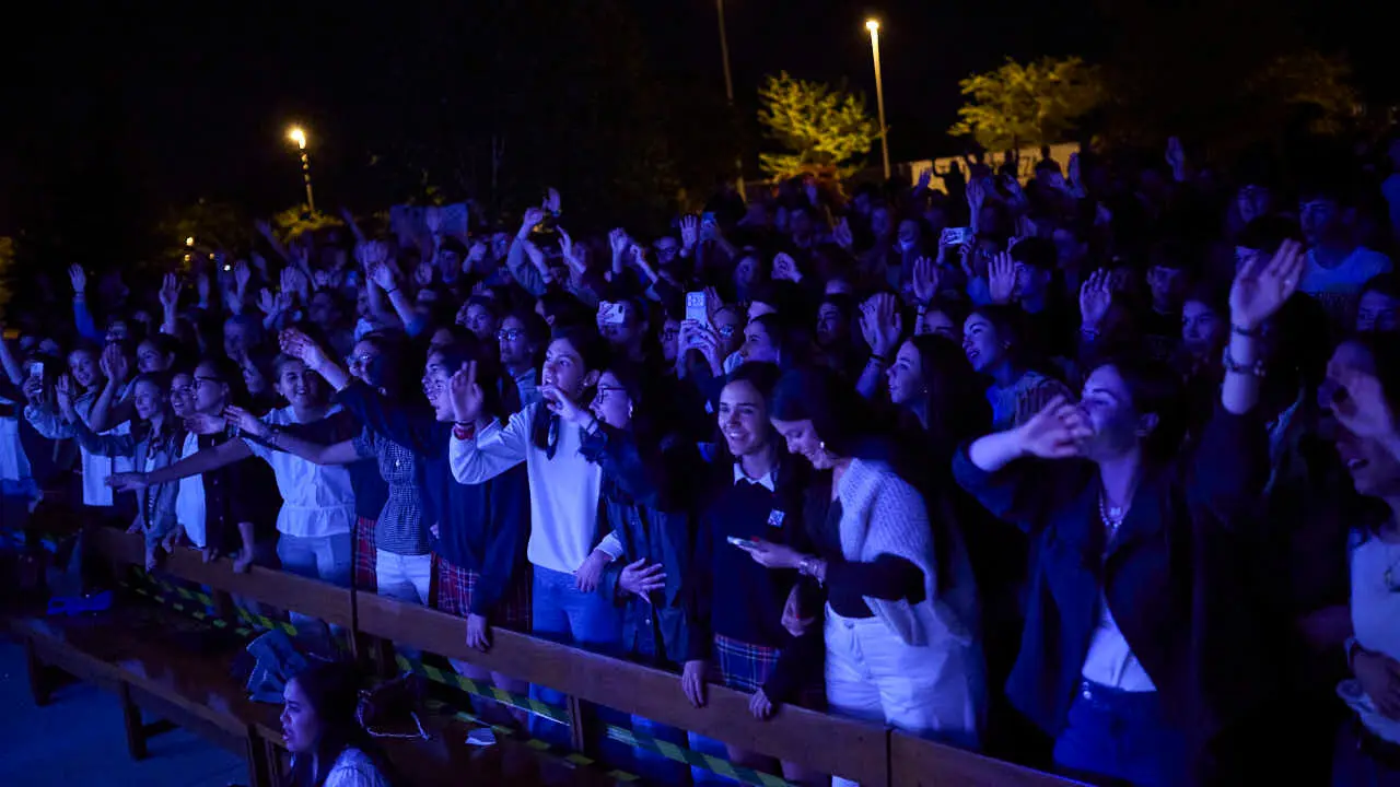 El seminario acoge un encuentro de j&oacute;venes con un concierto de Hakuna que se incluye dentro de la jornada mundial de oraci&oacute;n por las vocaciones. PABLO LASAOSA