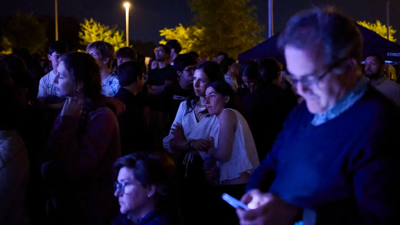 El seminario acoge un encuentro de j&oacute;venes con un concierto de Hakuna que se incluye dentro de la jornada mundial de oraci&oacute;n por las vocaciones. PABLO LASAOSA