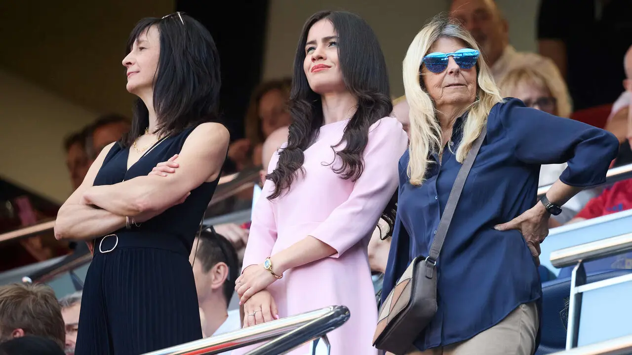 La grada del estadio de El Sadar durante el partido de La Liga EA Sports entre CA Osasuna y Sevilla FC disputado en Pamplona. I&Ntilde;IGO ALZUGARAY
