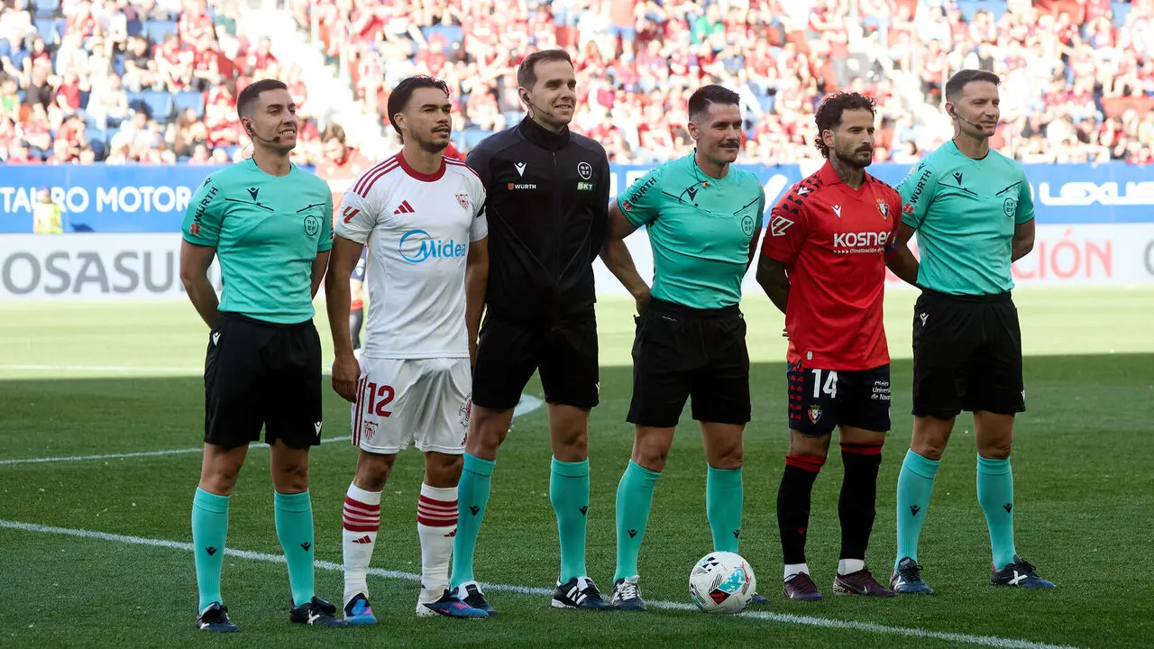 Partido de La Liga EA Sports entre CA Osasuna y Sevilla FC disputado en el estadio de El Sadar en Pamplona. I&Ntilde;IGO ALZUGARAY