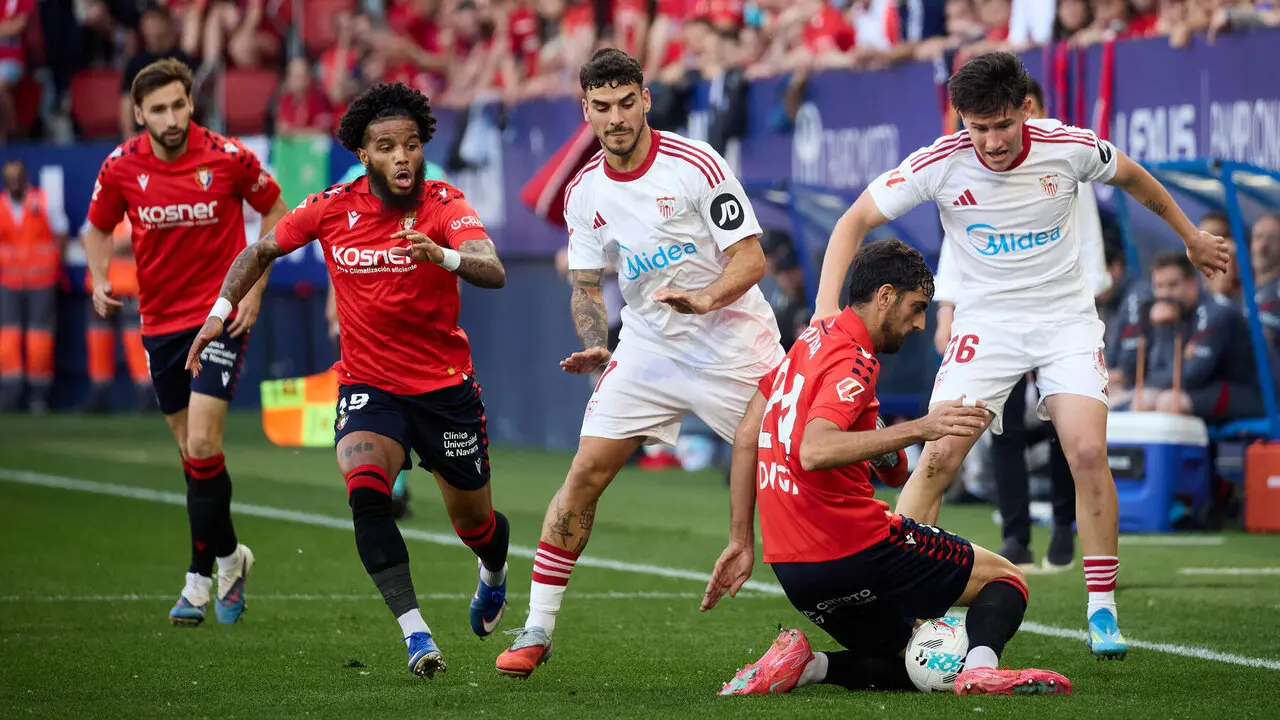 Partido de La Liga EA Sports entre CA Osasuna y Sevilla FC disputado en el estadio de El Sadar en Pamplona. I&Ntilde;IGO ALZUGARAY