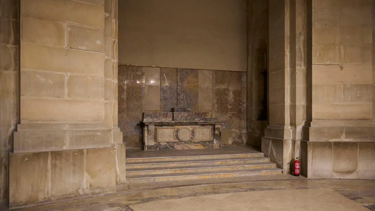 La Gerencia y la Comisi&oacute;n de Urbanismo visitan el Monumento a los Ca&iacute;dos. PABLO LASAOSA