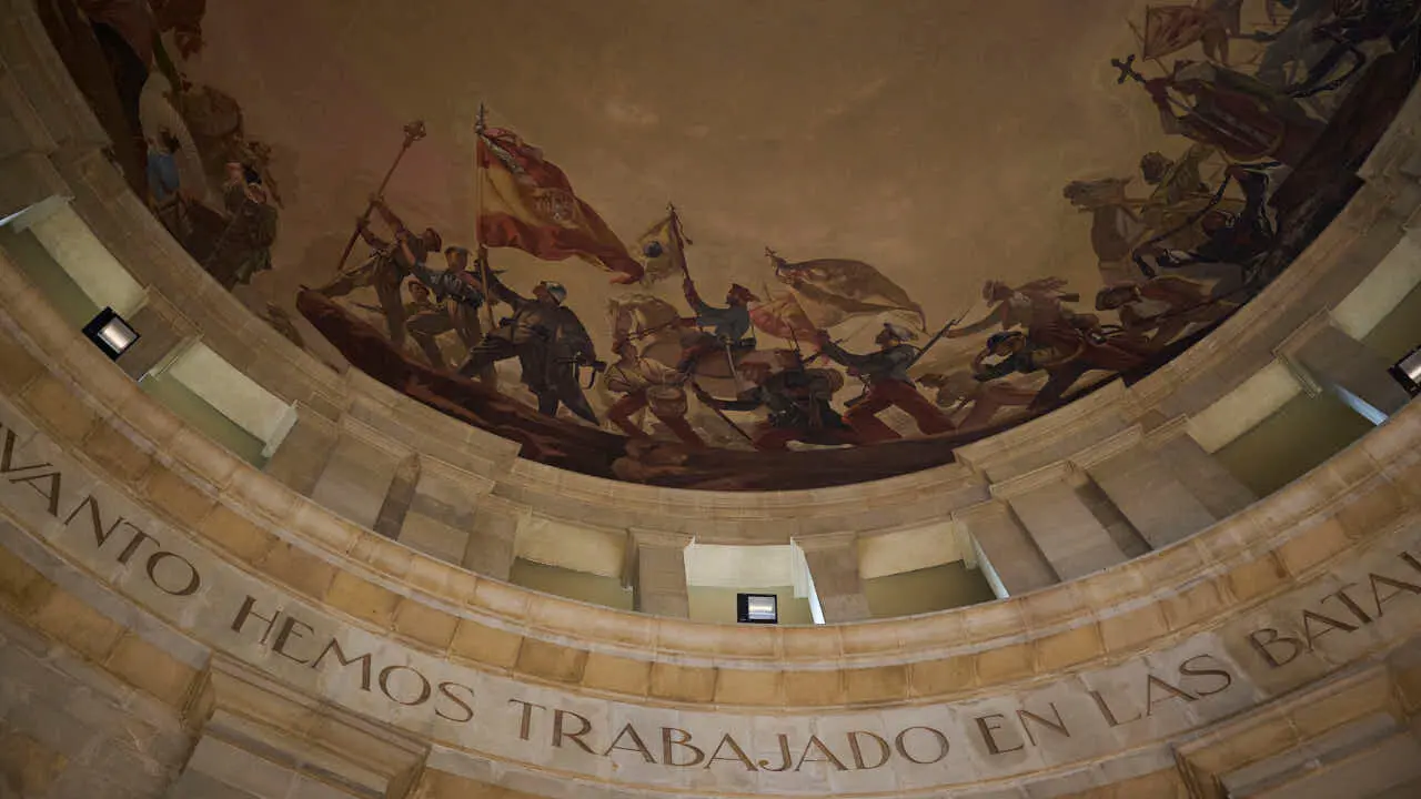 La Gerencia y la Comisi&oacute;n de Urbanismo visitan el Monumento a los Ca&iacute;dos. PABLO LASAOSA