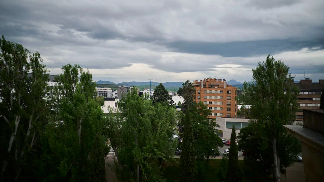 La Gerencia y la Comisi&oacute;n de Urbanismo visitan el Monumento a los Ca&iacute;dos. PABLO LASAOSA