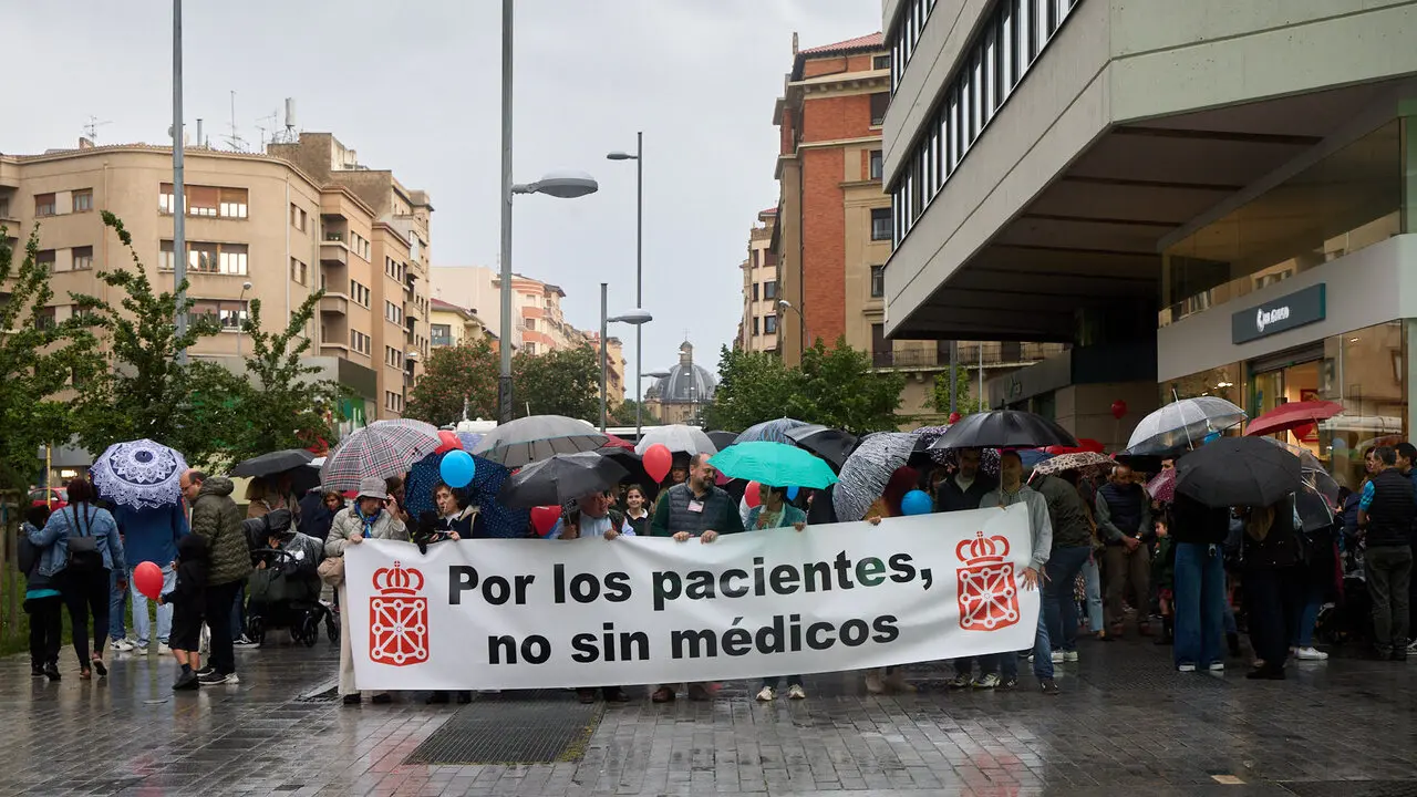 Manifestaci&oacute;n en defensa de la profesi&oacute;n m&eacute;dica convocada por el Sindicato M&eacute;dico de Navarra (SMN). NAVARRA.COM