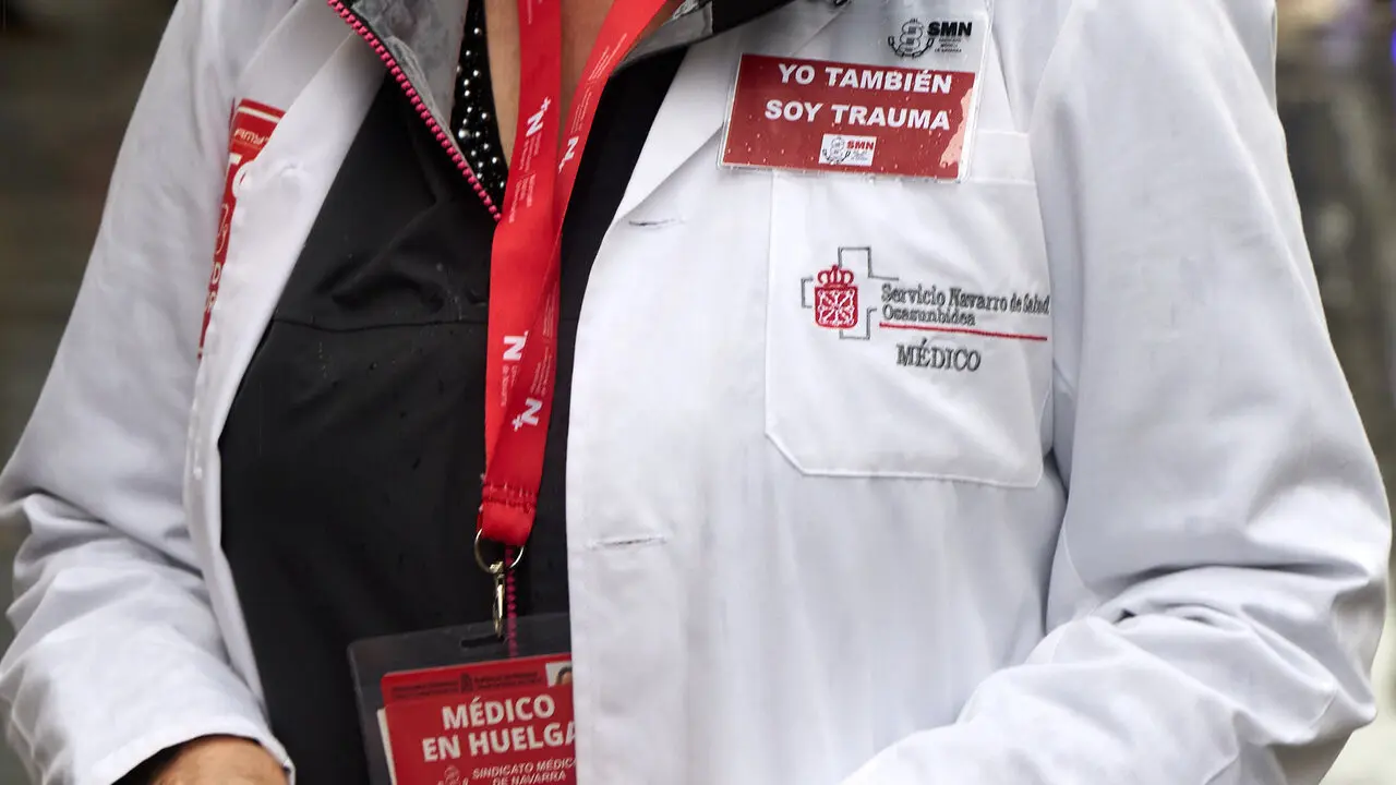 Manifestaci&oacute;n en defensa de la profesi&oacute;n m&eacute;dica convocada por el Sindicato M&eacute;dico de Navarra (SMN). NAVARRA.COM