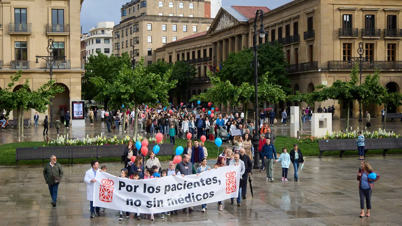 Manifestaci&oacute;n en defensa de la profesi&oacute;n m&eacute;dica convocada por el Sindicato M&eacute;dico de Navarra (SMN). NAVARRA.COM