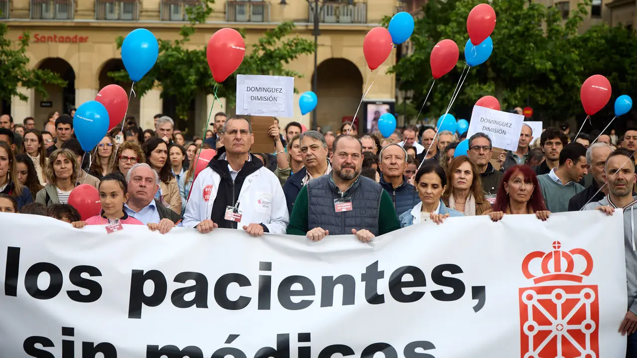 Manifestaci&oacute;n en defensa de la profesi&oacute;n m&eacute;dica convocada por el Sindicato M&eacute;dico de Navarra (SMN). NAVARRA.COM