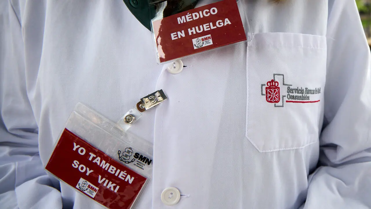 Manifestaci&oacute;n en defensa de la profesi&oacute;n m&eacute;dica convocada por el Sindicato M&eacute;dico de Navarra (SMN). NAVARRA.COM