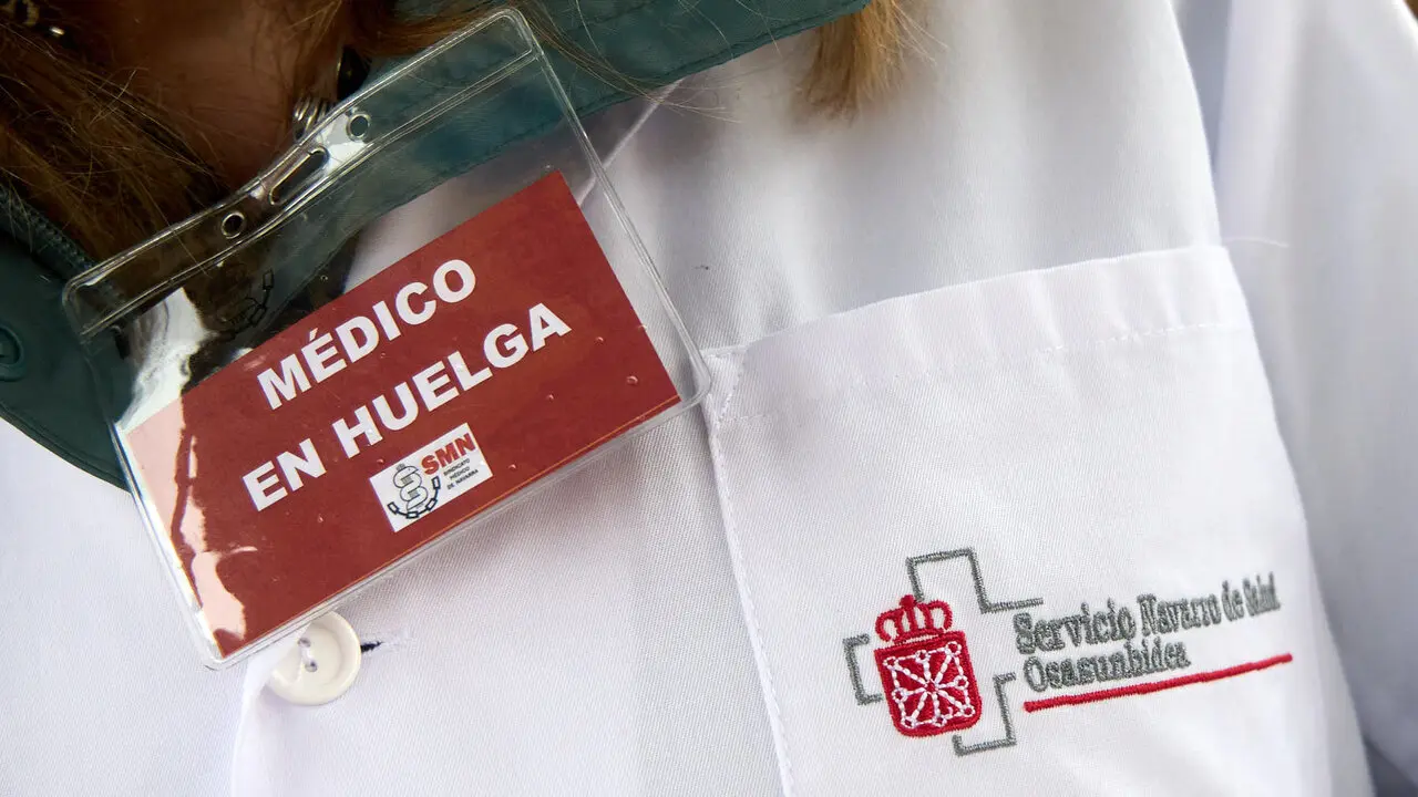 Manifestaci&oacute;n en defensa de la profesi&oacute;n m&eacute;dica convocada por el Sindicato M&eacute;dico de Navarra (SMN). NAVARRA.COM