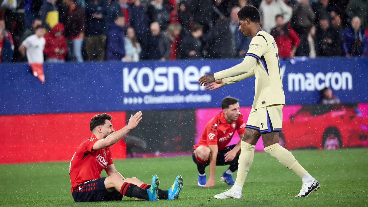 Partido de La Liga EA Sports entre CA Osasuna y FC Barcelona disputado en el estadio de El Sadar en Pamplona. I&Ntilde;IGO ALZUGARAY