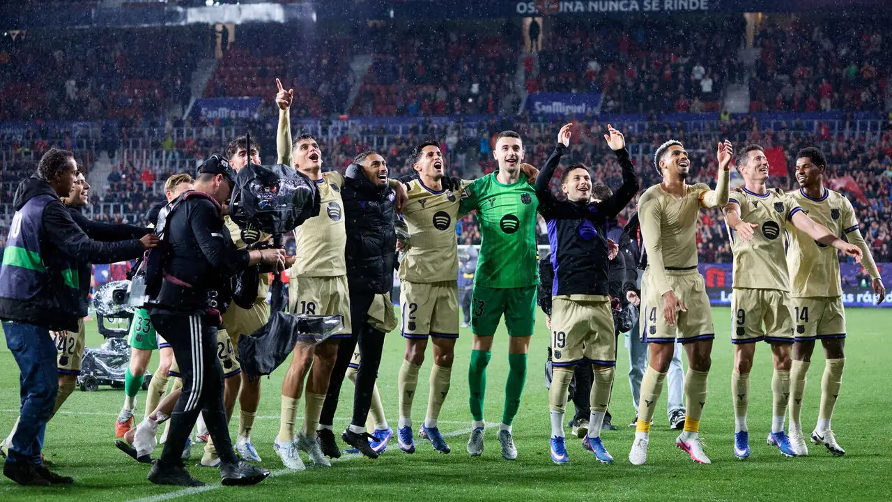 Partido de La Liga EA Sports entre CA Osasuna y FC Barcelona disputado en el estadio de El Sadar en Pamplona. I&Ntilde;IGO ALZUGARAY