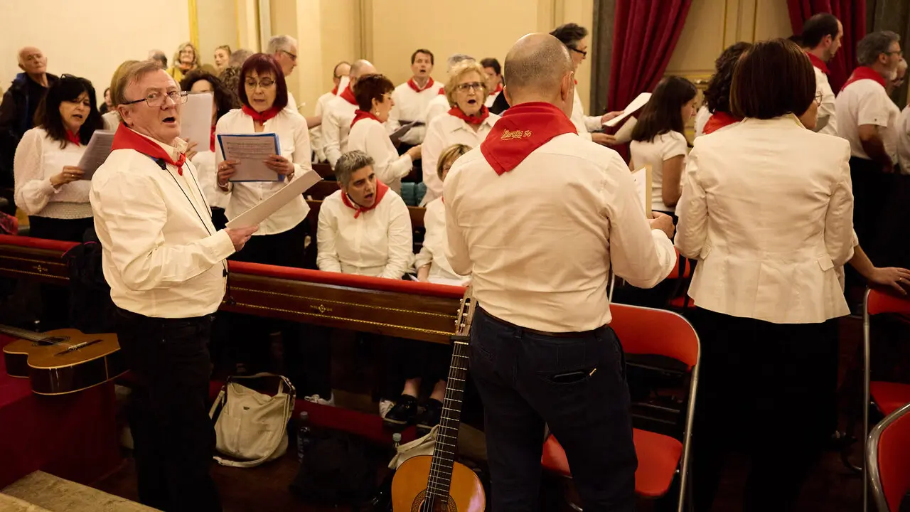Misa del 5 de mayo en la Capilla de San Ferm&iacute;n de la iglesia de San Lorenzo con motivo del quinto pelda&ntilde;o de la escalera sanferminera de 2026. I&Ntilde;IGO ALZUGARAY