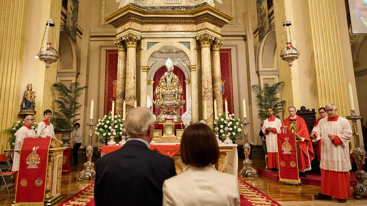 Misa del 5 de mayo en la Capilla de San Ferm&iacute;n de la iglesia de San Lorenzo con motivo del quinto pelda&ntilde;o de la escalera sanferminera de 2026. I&Ntilde;IGO ALZUGARAY