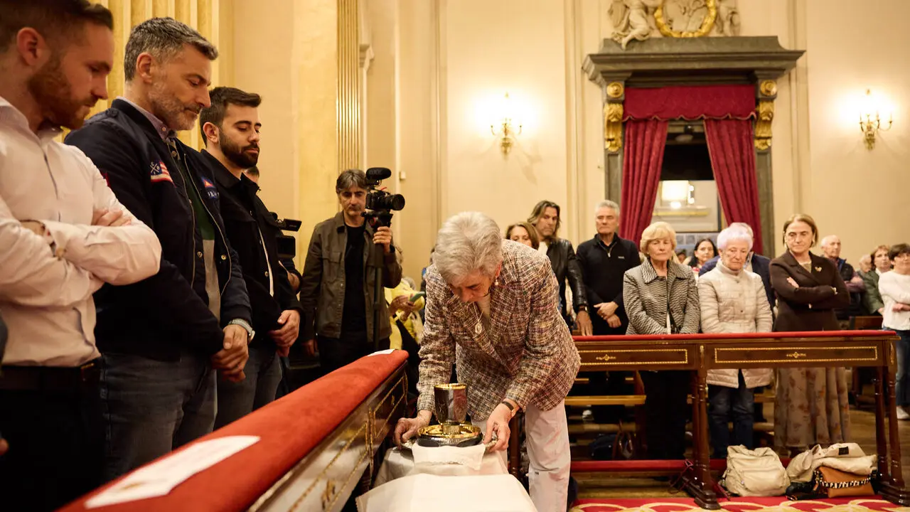 Misa del 5 de mayo en la Capilla de San Ferm&iacute;n de la iglesia de San Lorenzo con motivo del quinto pelda&ntilde;o de la escalera sanferminera de 2026. I&Ntilde;IGO ALZUGARAY