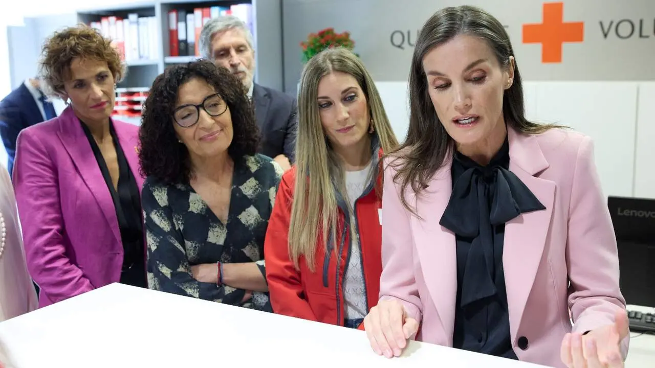 La Reina Letizia visita el Espacio Activo de Cruz Roja en Navarra. GOBIERNO DE NAVARRA