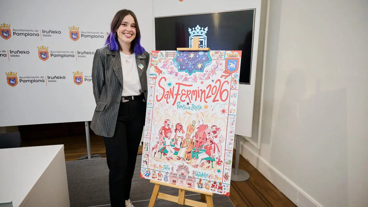 Marta Garatea, autora del cartel de las fiestas de San Ferm&iacute;n 2026. PABLO LASAOSA