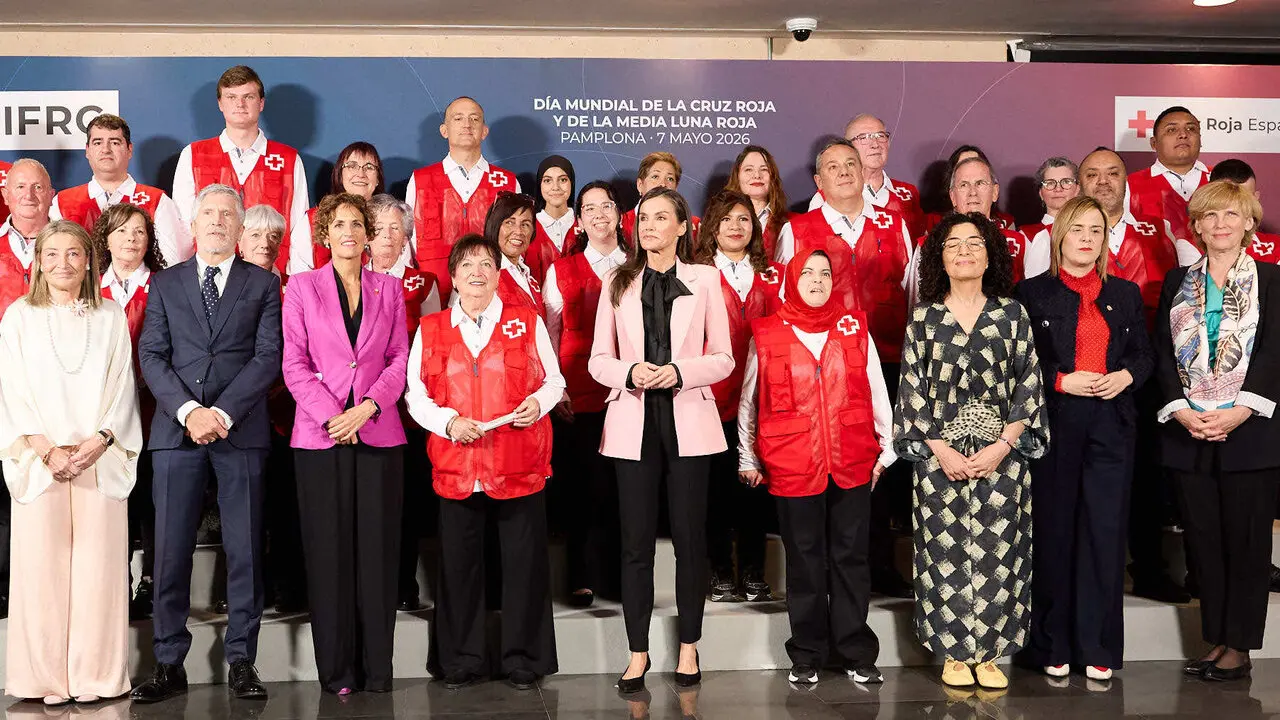 La Reina Letizia visita Pamplona para presidir el acto de conmemoraci&oacute;n del D&iacute;a Mundial de la Cruz Roja y de la Media Luna Roja, en el Museo Universidad de Navarra. I&Ntilde;IGO ALZUGARAY