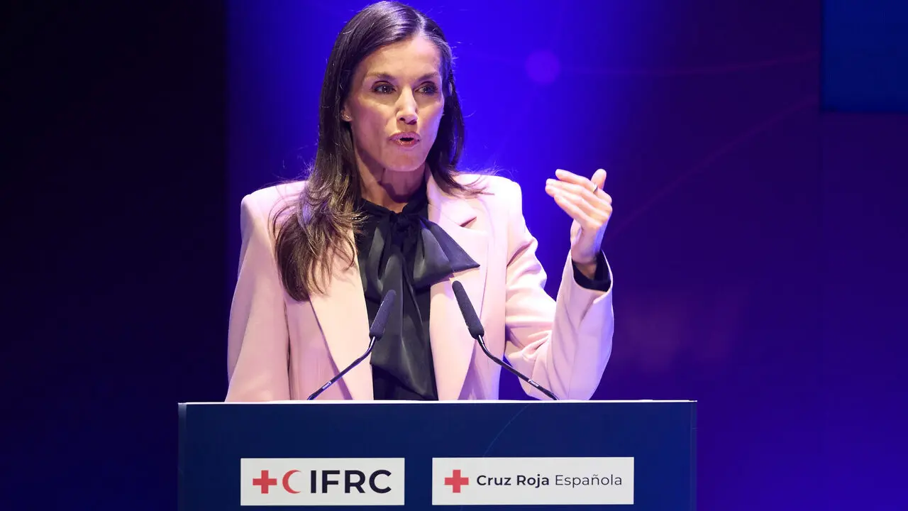 La Reina Letizia visita Pamplona para presidir el acto de conmemoraci&oacute;n del D&iacute;a Mundial de la Cruz Roja y de la Media Luna Roja, en el Museo Universidad de Navarra. I&Ntilde;IGO ALZUGARAY
