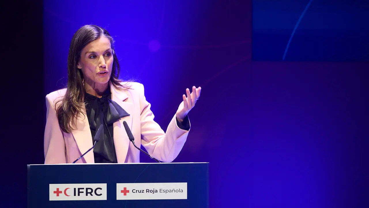 La Reina Letizia visita Pamplona para presidir el acto de conmemoraci&oacute;n del D&iacute;a Mundial de la Cruz Roja y de la Media Luna Roja, en el Museo Universidad de Navarra. I&Ntilde;IGO ALZUGARAY